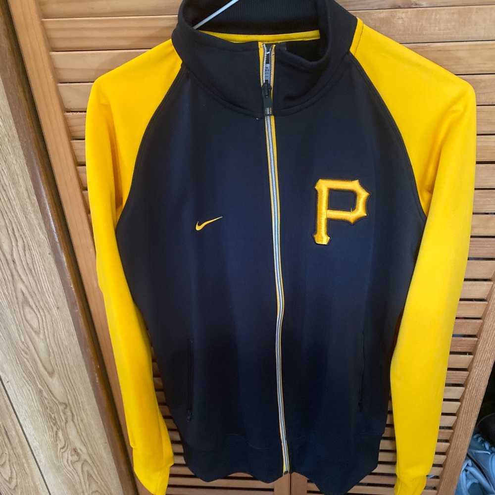 Nike PIRATES zip up